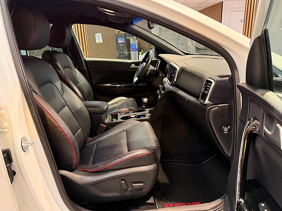 Kia Sportage 21 of 30
