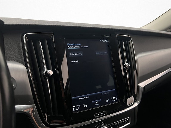 Volvo V90 24 of 30