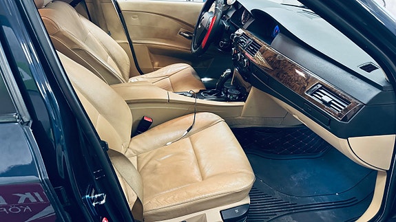 BMW 525d 26 of 30