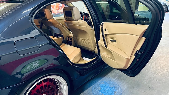 BMW 525d 28 of 30