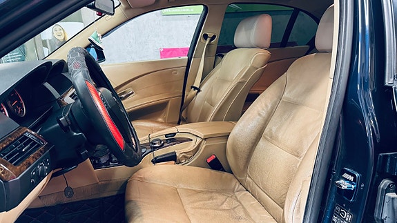 BMW 525d 19 of 30