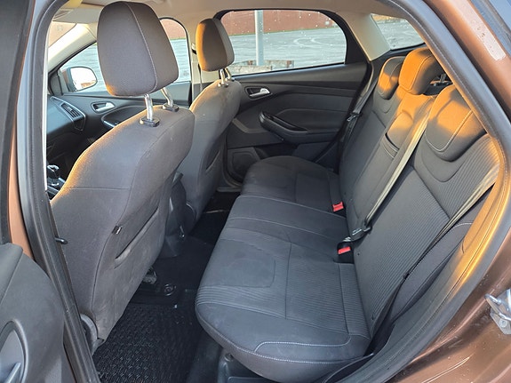 Ford Focus 3 of 4