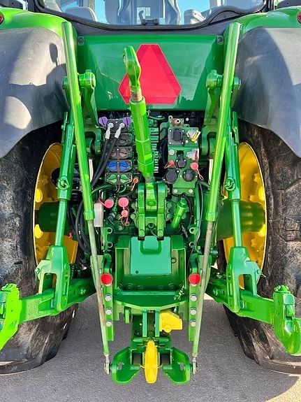 John Deere 7290 R 11 of 22