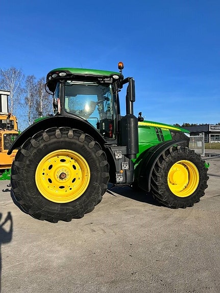 John Deere 7290 R 3 of 5