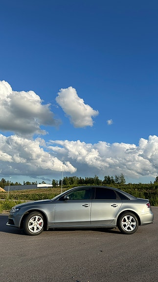 Audi A4 5 of 5