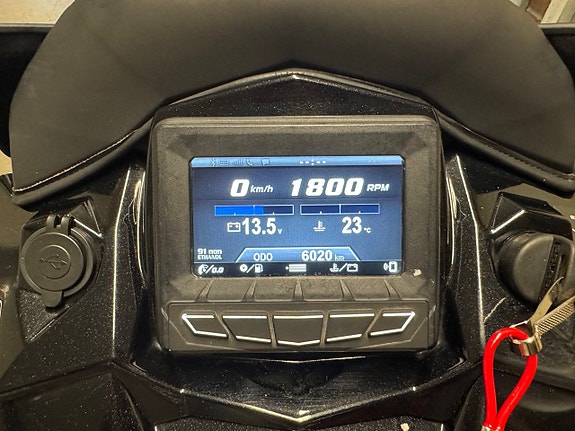 Polaris SKS 800 155 ELSTART / PIDD / ÖHLINS 10 of 10
