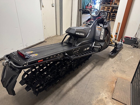 Polaris SKS 800 155 ELSTART / PIDD / ÖHLINS 4 of 10