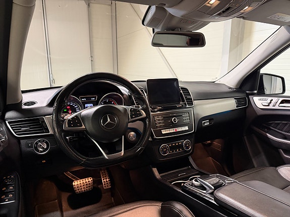 Mercedes-Benz GLE250 d 14 of 24