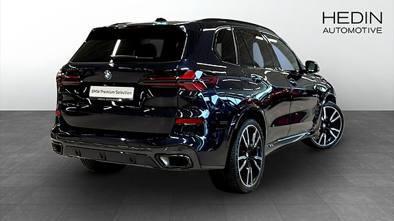 BMW X5 2 of 9