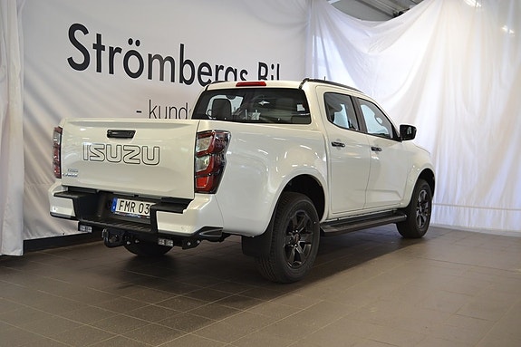 Isuzu D-max 3 of 5