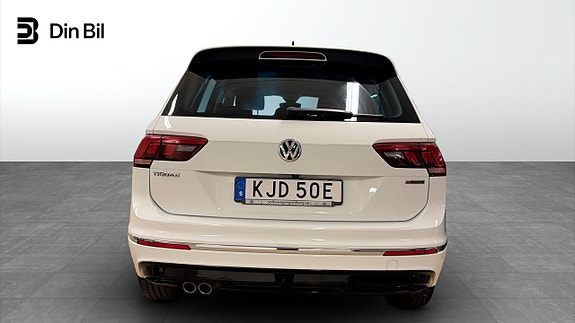 Volkswagen Tiguan 5 of 14