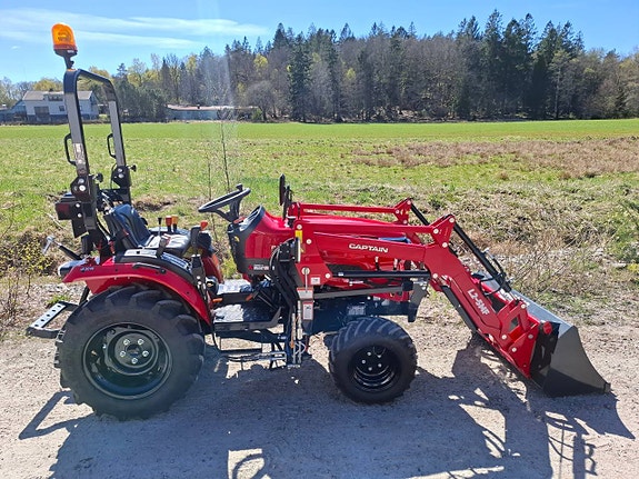 Kompakttraktor minitraktor Captain 263 4WD Steg5 2 of 12