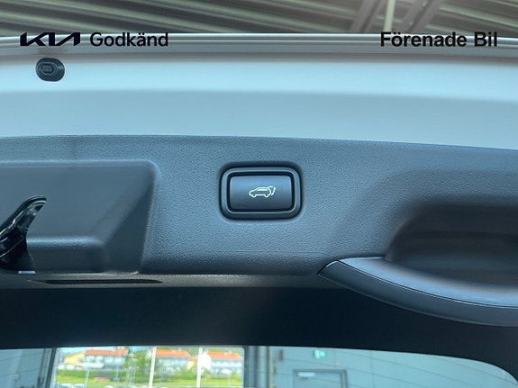 Kia Niro 16 of 16