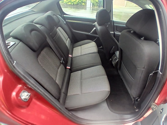 Peugeot 407 6 of 7