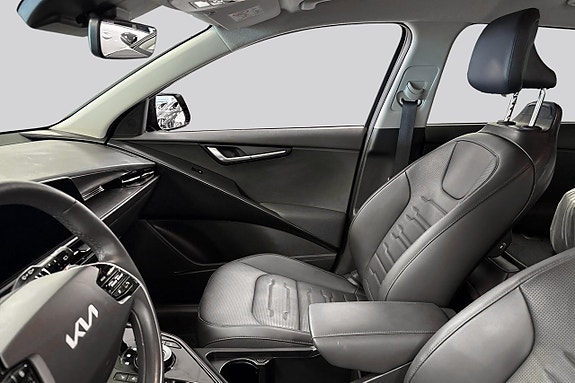 Kia Niro 10 of 15