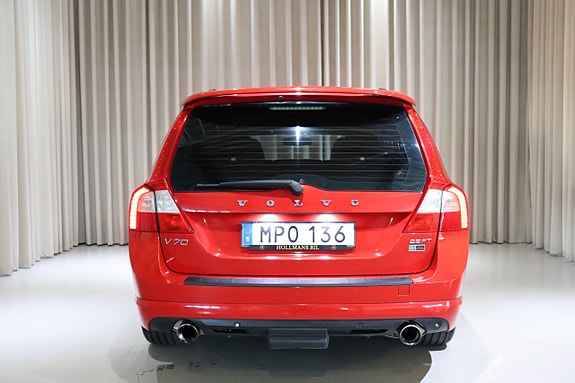 Volvo V70 9 of 27