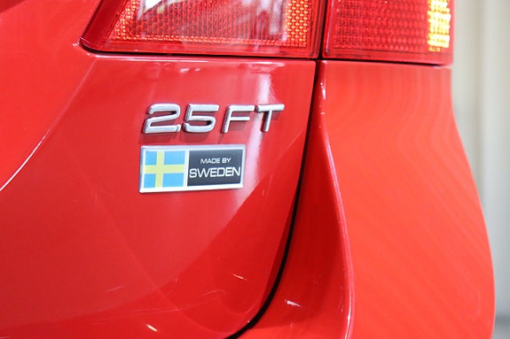Volvo V70 11 of 27