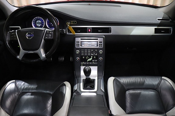 Volvo V70 21 of 27