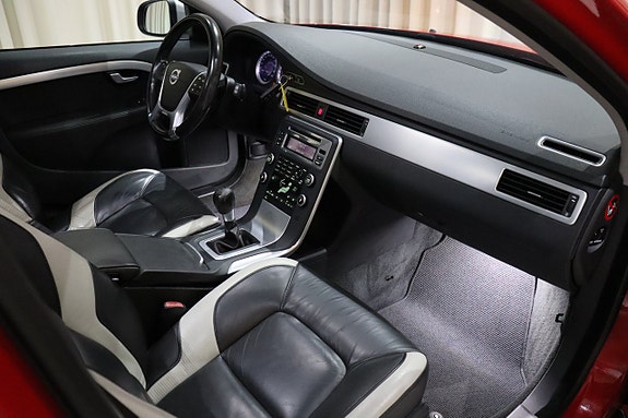 Volvo V70 25 of 27