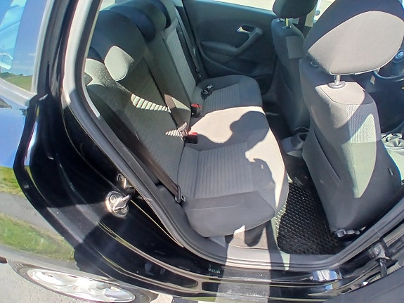 Volkswagen Polo 6 of 7