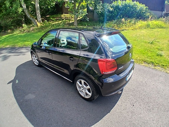 Volkswagen Polo 3 of 5