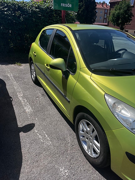Peugeot 207 4 of 5
