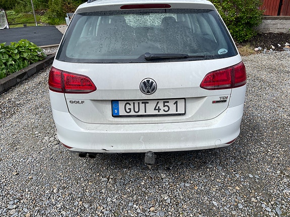 Volkswagen Golf VII 2 of 13