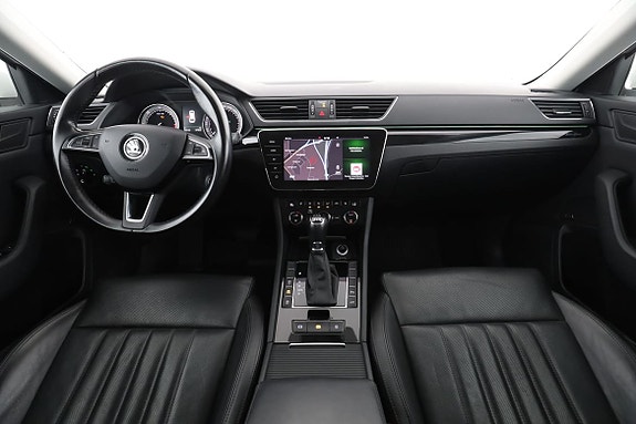 Skoda Superb 13 of 30