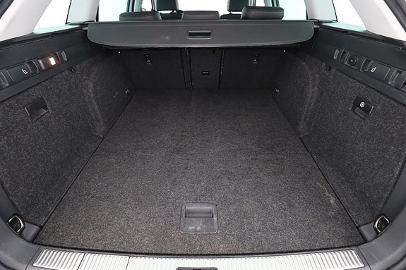 Skoda Superb 18 of 30