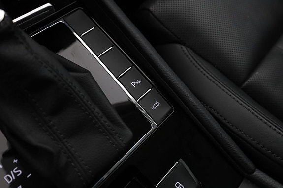 Skoda Superb 28 of 30