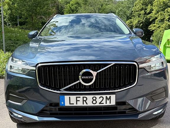 Volvo XC60 2 of 20