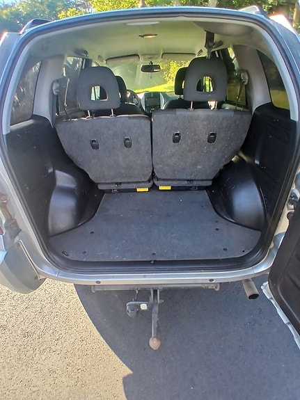 Toyota RAV4 7 of 7