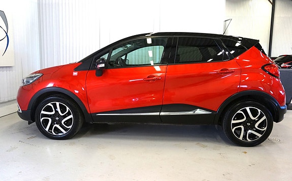 Renault Captur 2 of 5