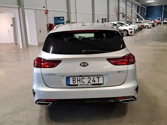 Kia Ceed 6 of 30