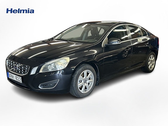 Volvo S60 2 of 5