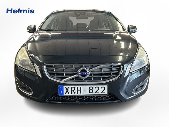 Volvo S60 3 of 5