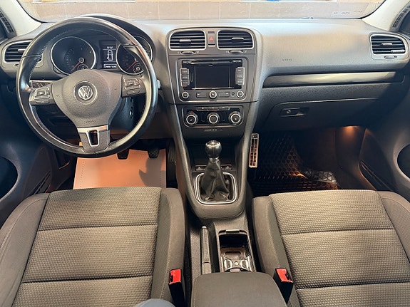 Volkswagen Golf VI 14 of 15