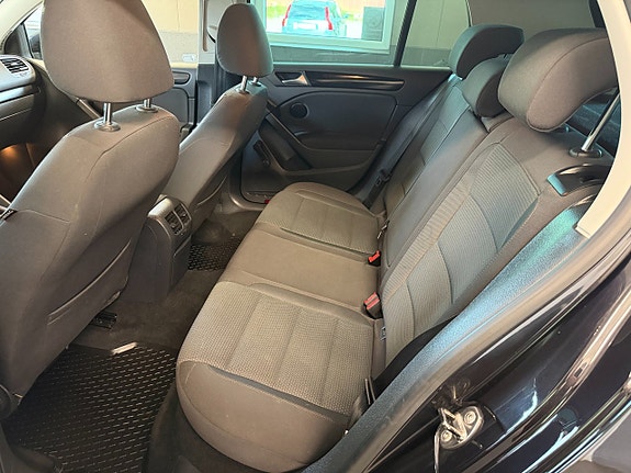 Volkswagen Golf VI 9 of 15