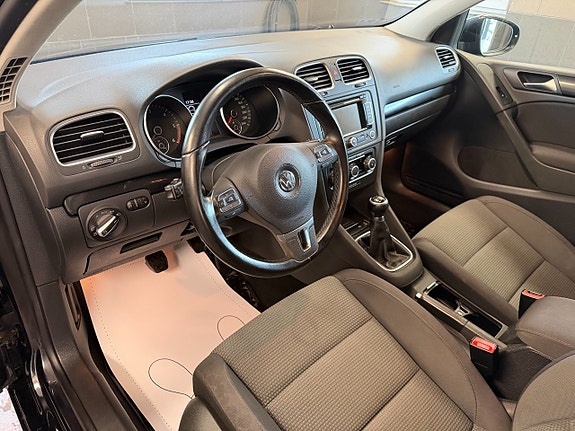Volkswagen Golf VI 7 of 15