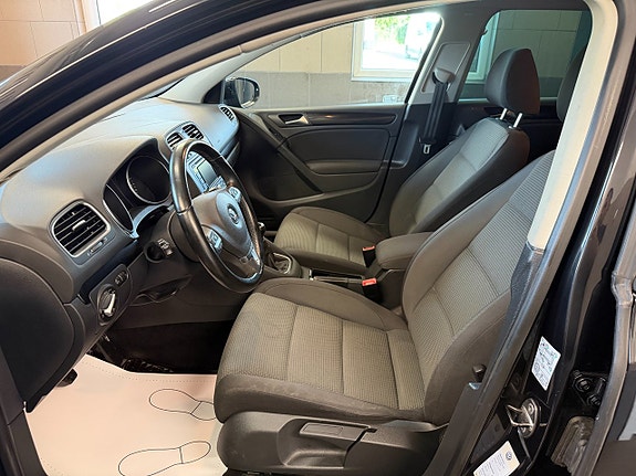 Volkswagen Golf VI 6 of 15