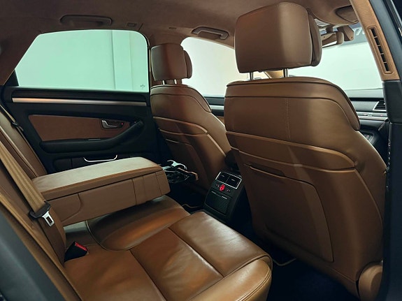 Audi S8 19 of 21