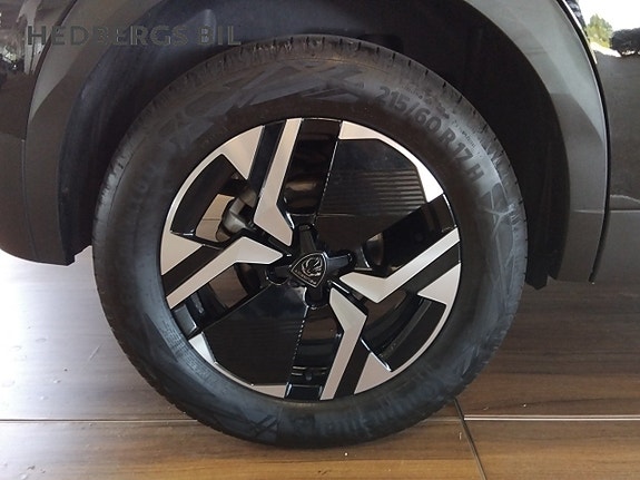 Peugeot 2008 12 of 16