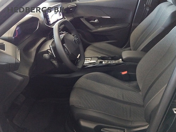 Peugeot 2008 7 of 16