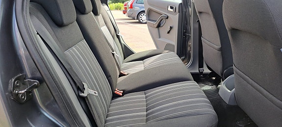 Ford Focus 10 of 20