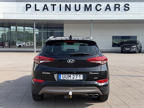 Hyundai Tucson 4 of 5