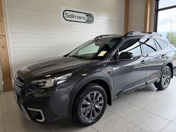 Subaru Outback 2 of 5