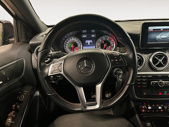 Mercedes-Benz A180 11 of 15