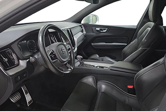 Volvo XC60 12 of 21