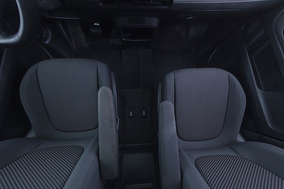 Volkswagen ID. Buzz 9 of 17