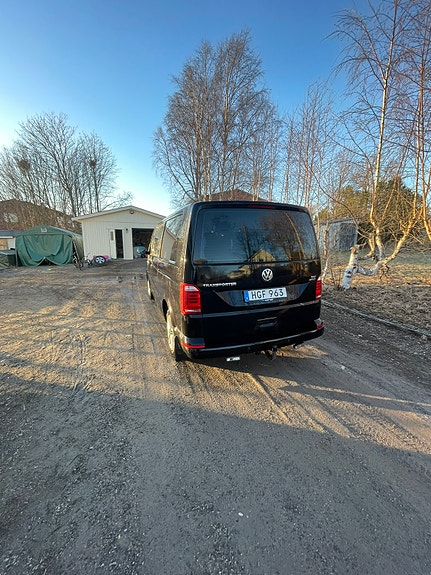 Volkswagen Transporter 3 of 5